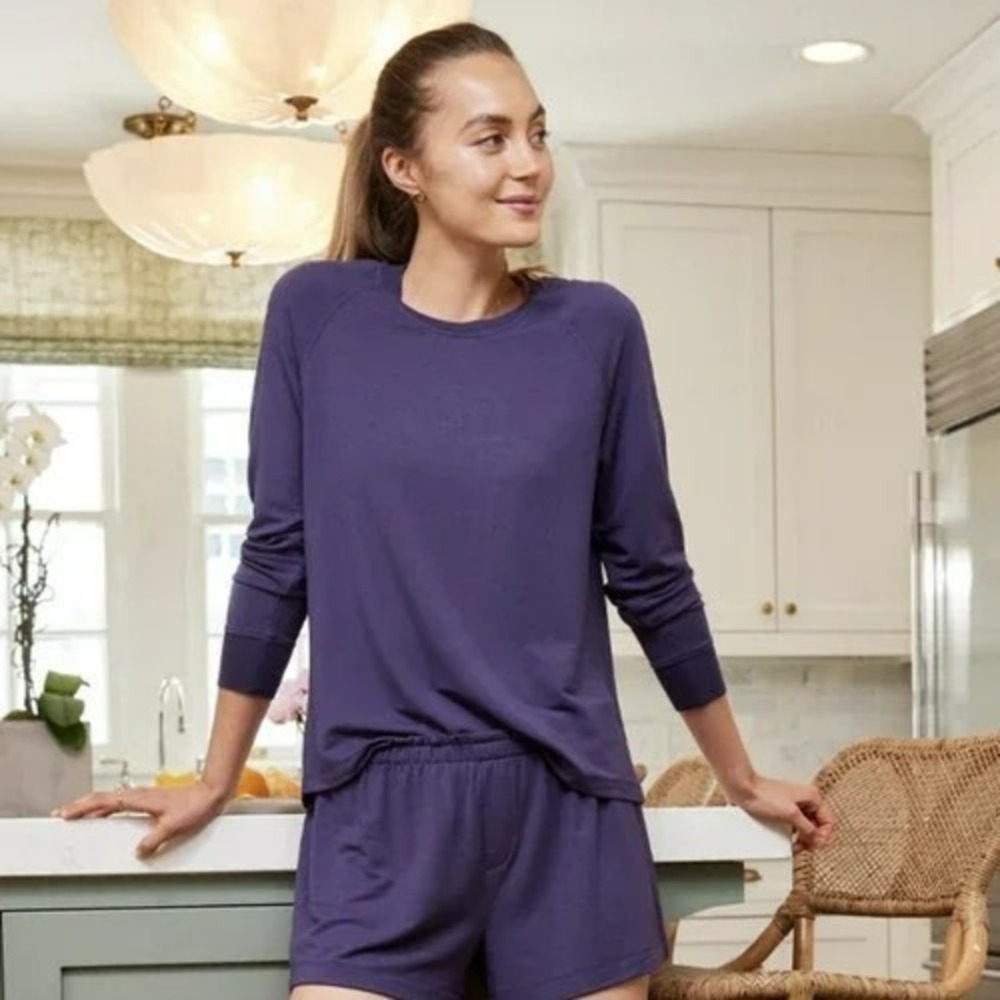 Lake Lounge Crewneck Top Purple‎